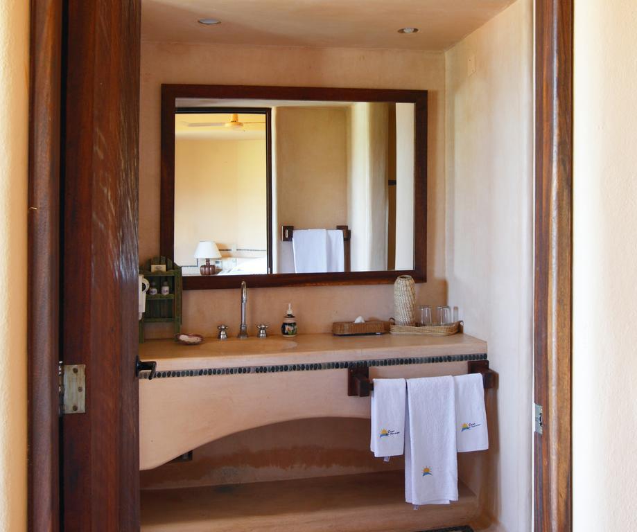 Hotel Casa Don Francisco Ixtapa  Szoba fotó