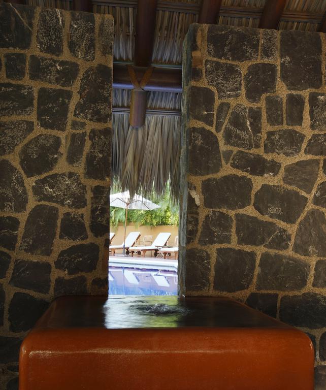 Hotel Casa Don Francisco Ixtapa  Kültér fotó